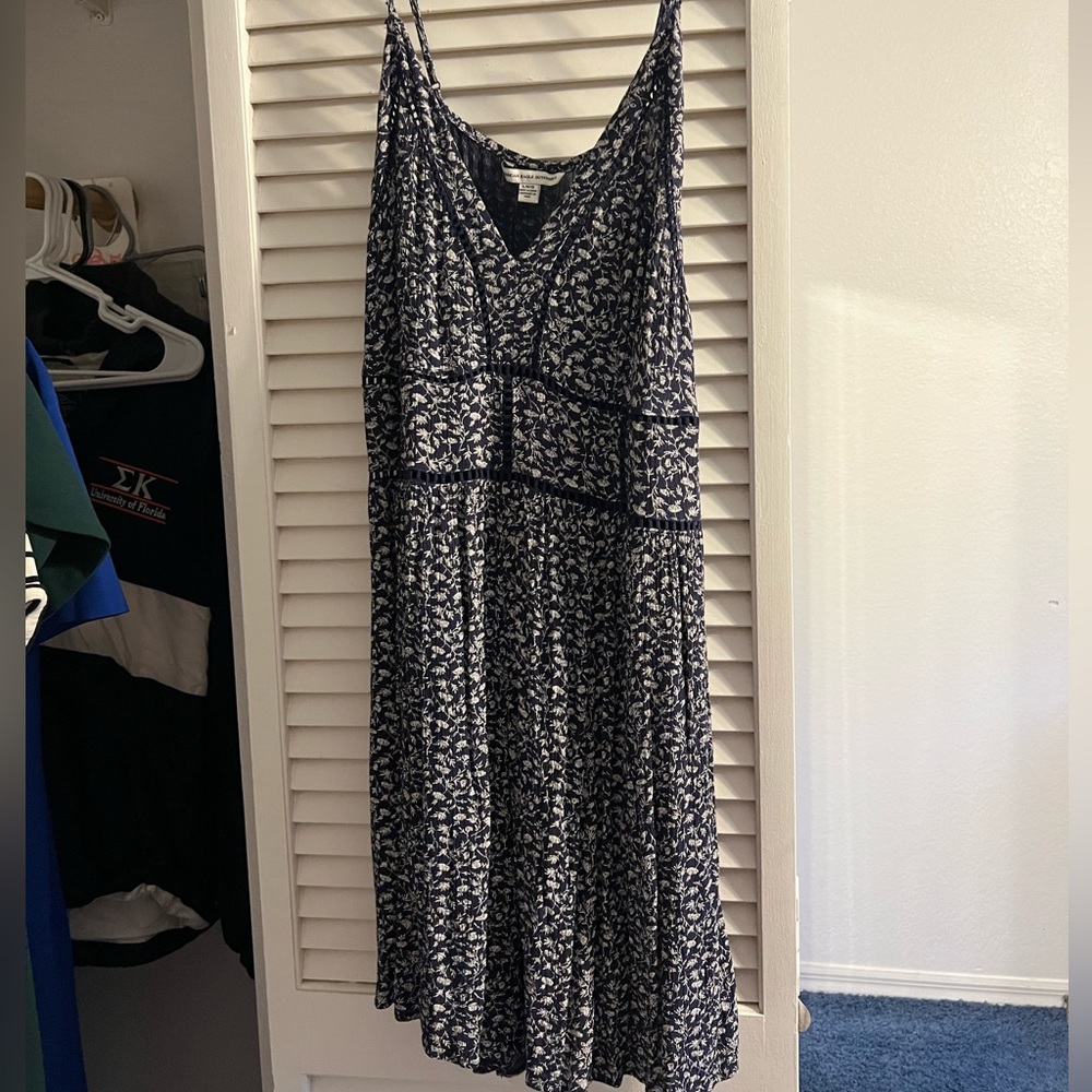 American Eagle navy and white floral romper